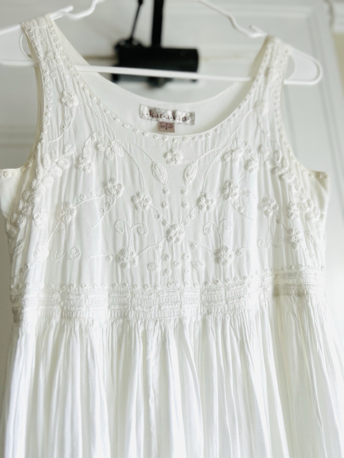 Vintage 70s-80s Karavan Embroidered Maxi Dress Boho India Size Small 