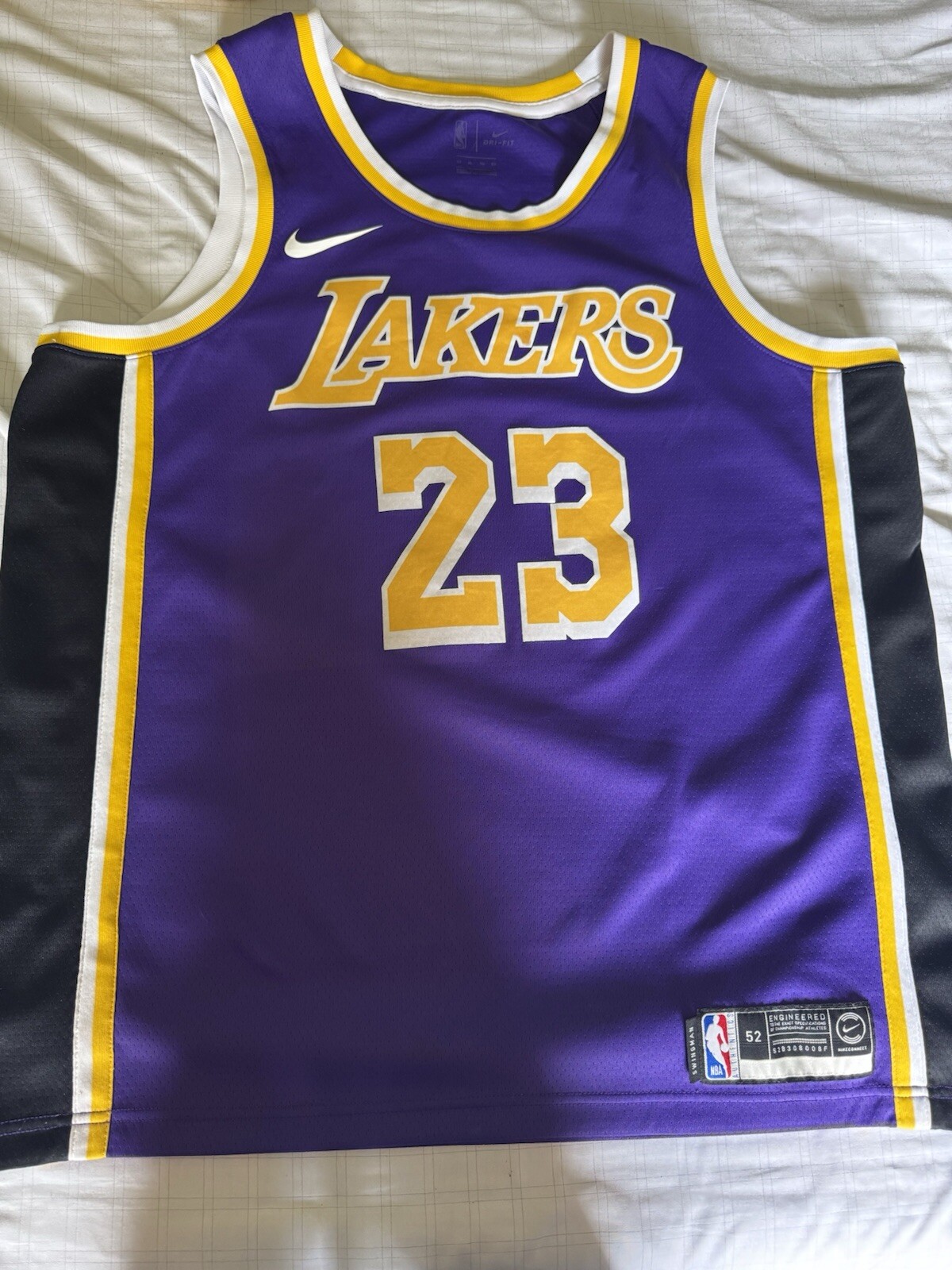 Picture 1 of 4