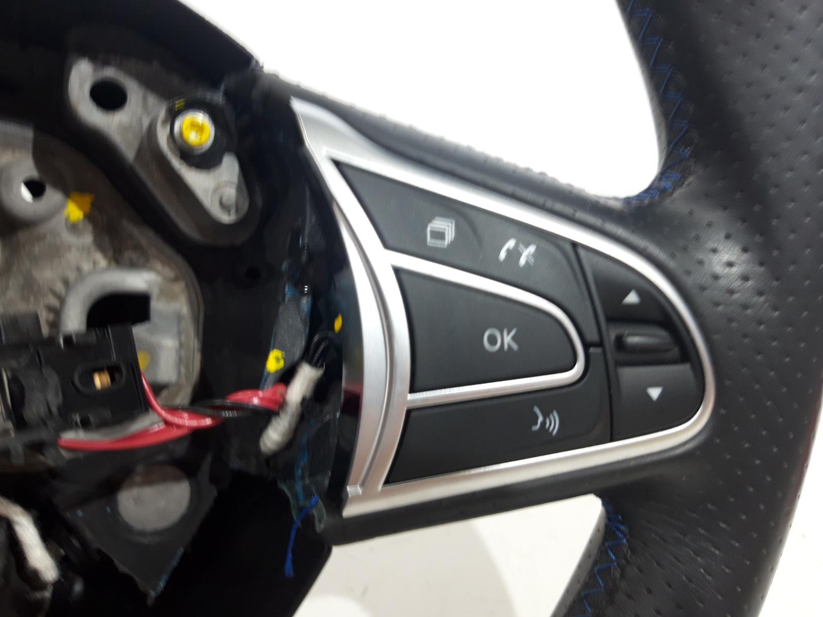 484008738R Steering Wheel Renault MEGANE IV Berlina 5p GT Line  