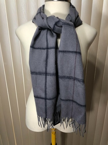 Bufanda de cachemir unisex gris a cuadros sombra ventana flecos 68" X 12" Nordstrom - Imagen 2 de 8