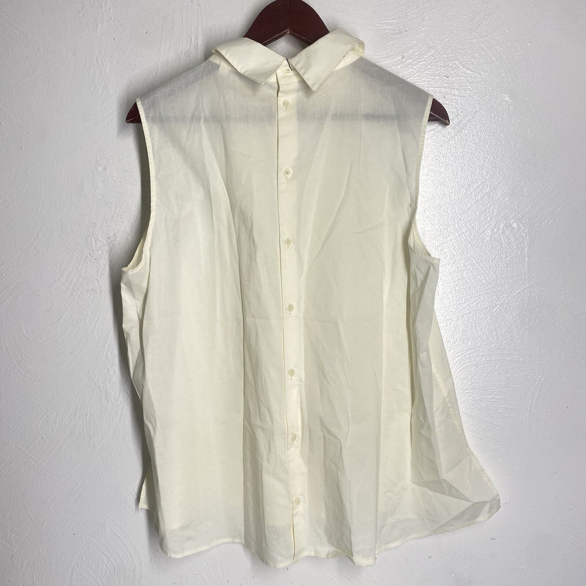 く*も様 10s MARNI collared sleeveless tops MARNI UNIQLO OFF WHITE/CREAM PLEATED SLEEVELESS COTTON A LINE