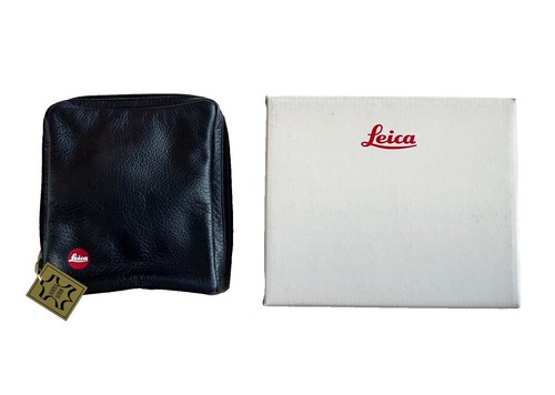 ライカ: A History Illustrating every Model Leica: A History Illustrating Every Model and Accessory Hardcover
