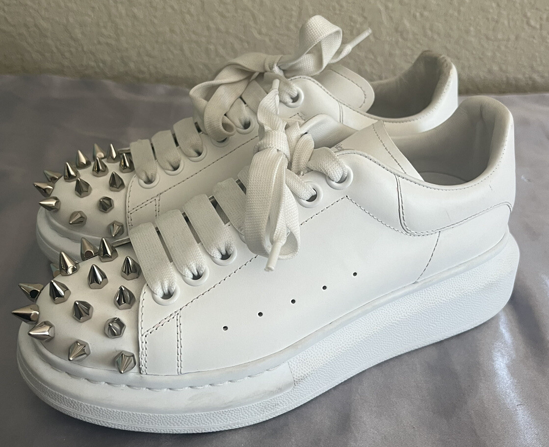 牡丹 Alexander McQueen Punk Stud Sneakers Shoes Sold Out 2023