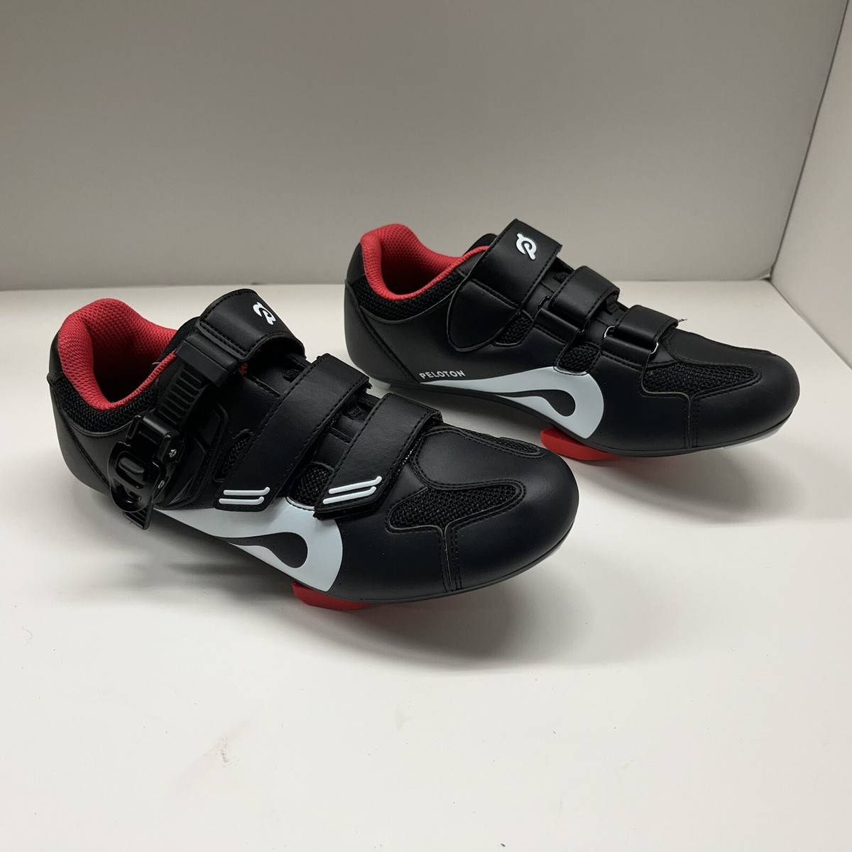 Peloton Size 39 US Women display picture 2