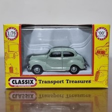 Classix OO Gauge EM76841 Austin A-40 'Dorset' 2-Door Saloon Pale Green 