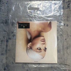 Ariana Grande Sweetener | eBay