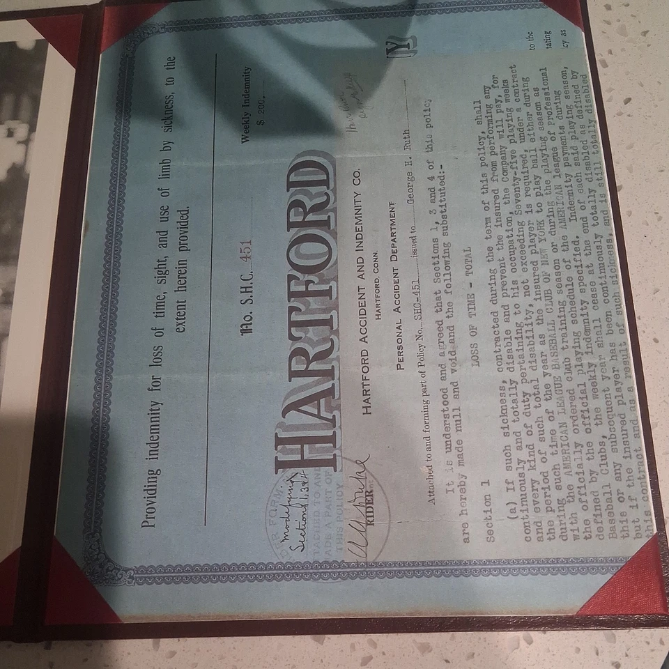 Réplica de política de accidentes de Hartford Babe Ruth Foto 3 de 4