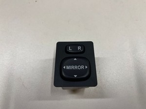 Toyota Corolla Verso E121 2007 Schalter Versteller Außenspiegel 183574 VLU4954