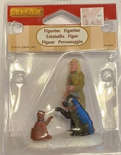WOMAN DOG AND CAT FRIENDS Lemax Village Collection 2016 NEW #62461 RETIRED READ