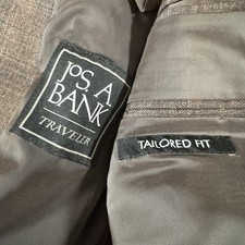      Jos A Bank Traveler Tailored Fit Sports Coat 42 L Brown Plaid