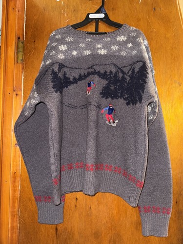 VTG Pendleton Sweater 100% Pure Virgin Wool Skiers Trees Mountains Sz M - Picture 1 of 11