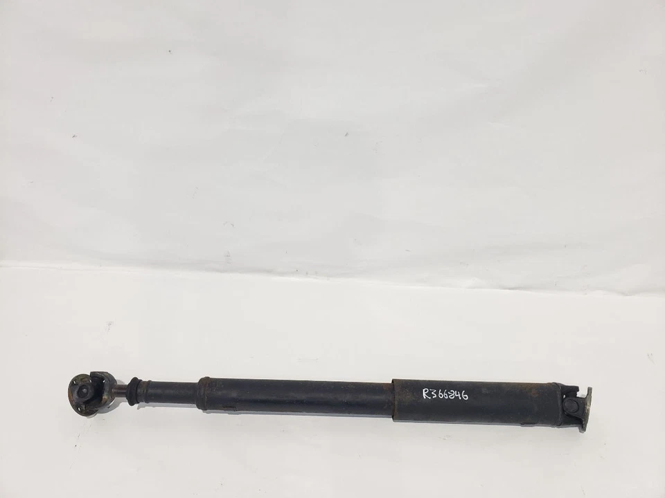Rear Drive Shaft 4.0 Automatic RWD OEM 1992 1993 1994 1995 1996 Jaguar XJS - Image 4 of 4