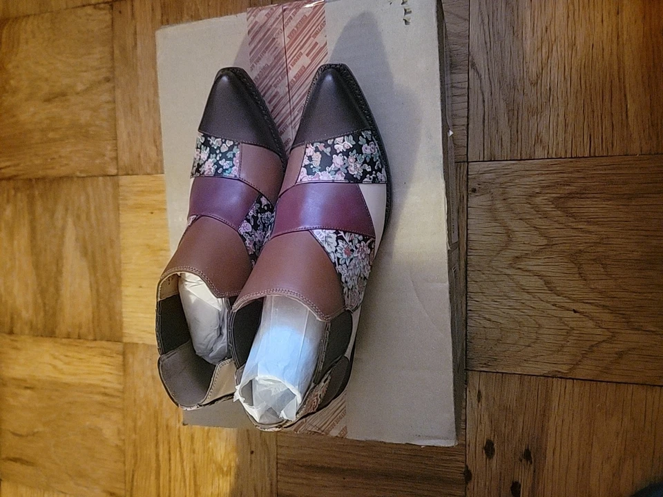 蔻驰拼布强盗鞋 6 码 无原装盒轻便磨损 — 第 2/4 张图片