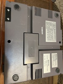 Nintendo NES 1985 Gray Video Game Console with Controllers and Games