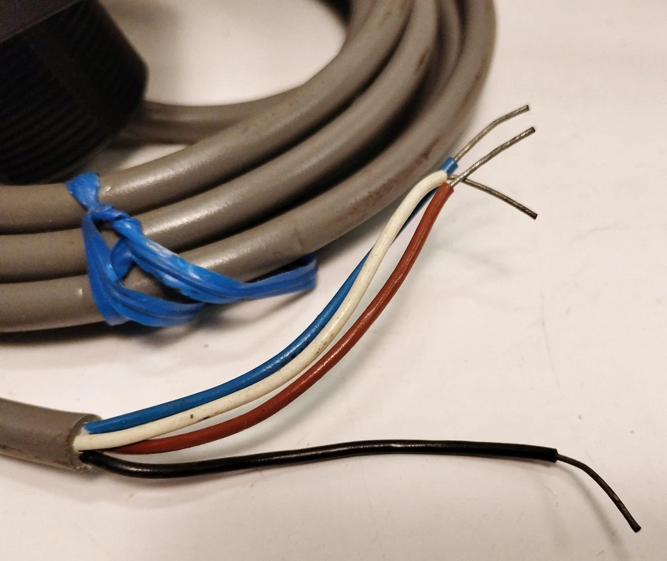 Banner Engineering OTBVP6 28589 10-30 V DC Optical Touch Button W/ 6.5 ft Cable - Image 4 of 4