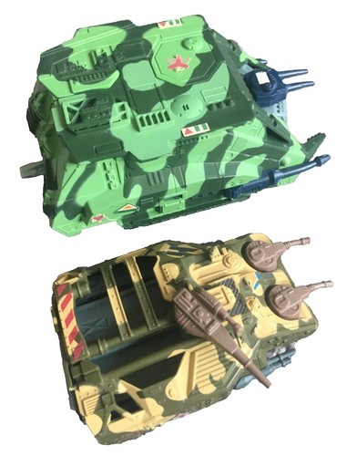 Small Soldiers Buzzsaw Tank with Ocula Figure Vehicle 1998 Kenner