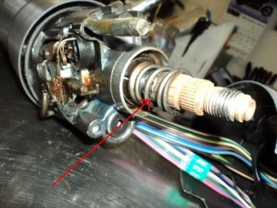 Has Anyone Replaced The Upper Bearing In A 70's Holden - Foto 6