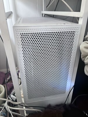 Custom High-Performance Gaming PC - Ready to Play!