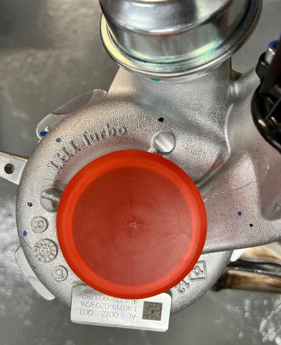 2740903280 2740903580 GENUINE TURBOCHARGER - M274 Metris/GLC/GLA - w/Install Kit - Foto 6 di 11