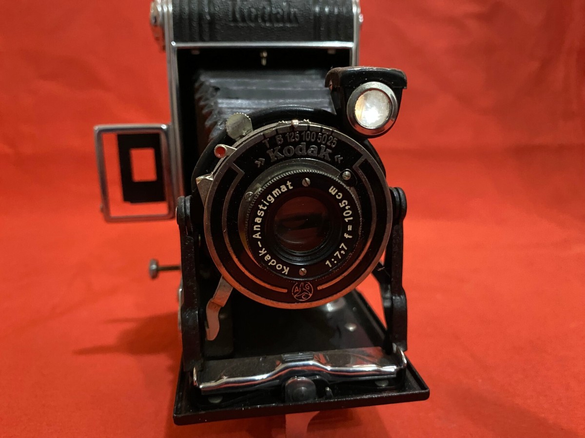 Appareil photo Kodak Junior 620 vintage des années 30 : Art déco Anastigmat 105 mm - Canada
