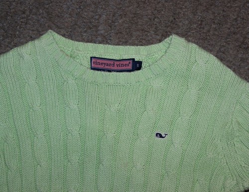 Vineyard Vines Girls Green Whale Sweater - Size S (7-8) - EUC - Picture 2 of 3
