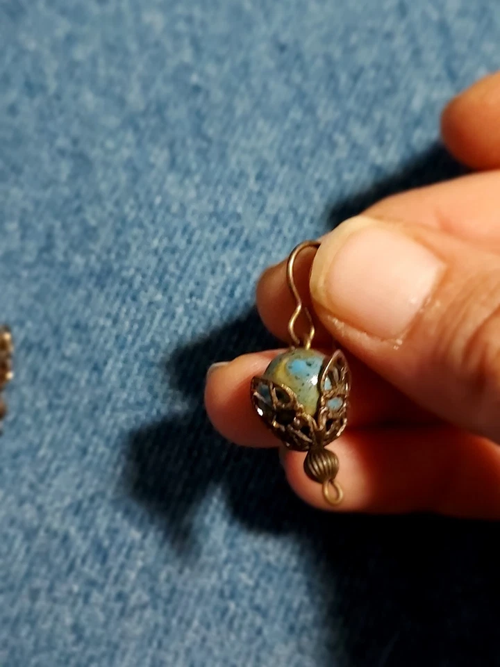 Abalorios de cerámica azul aciano con acabado antiguo filigrana metal pendientes colgantes Foto 2 de 3