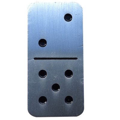 ReadyGolf: Domino Ball Marker & Hat Clip