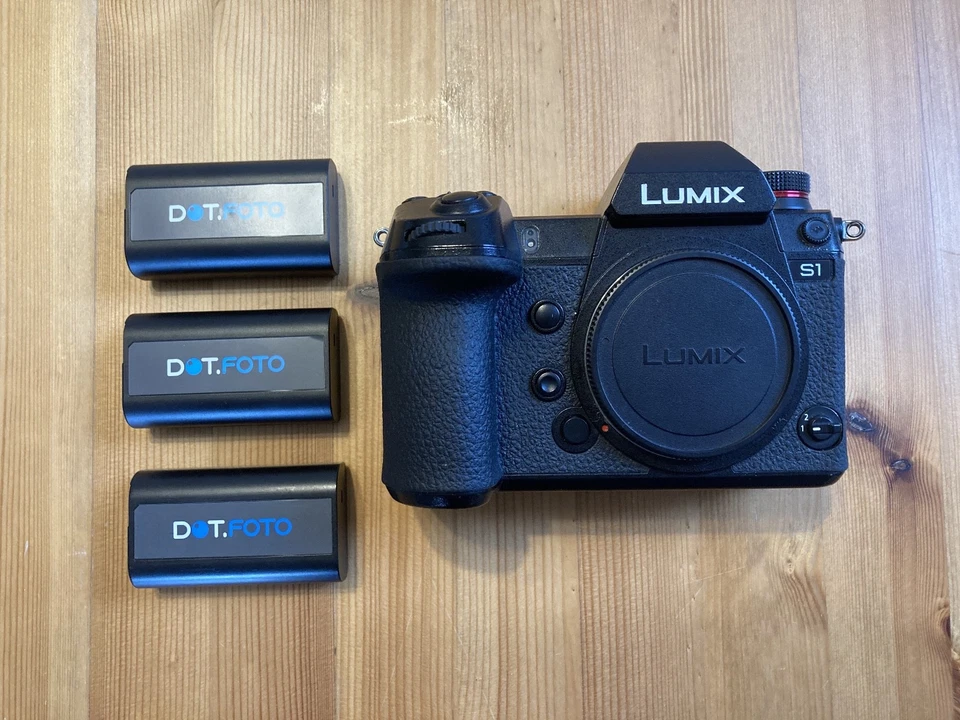 Panasonic Lumix S1, photo 1 of 5