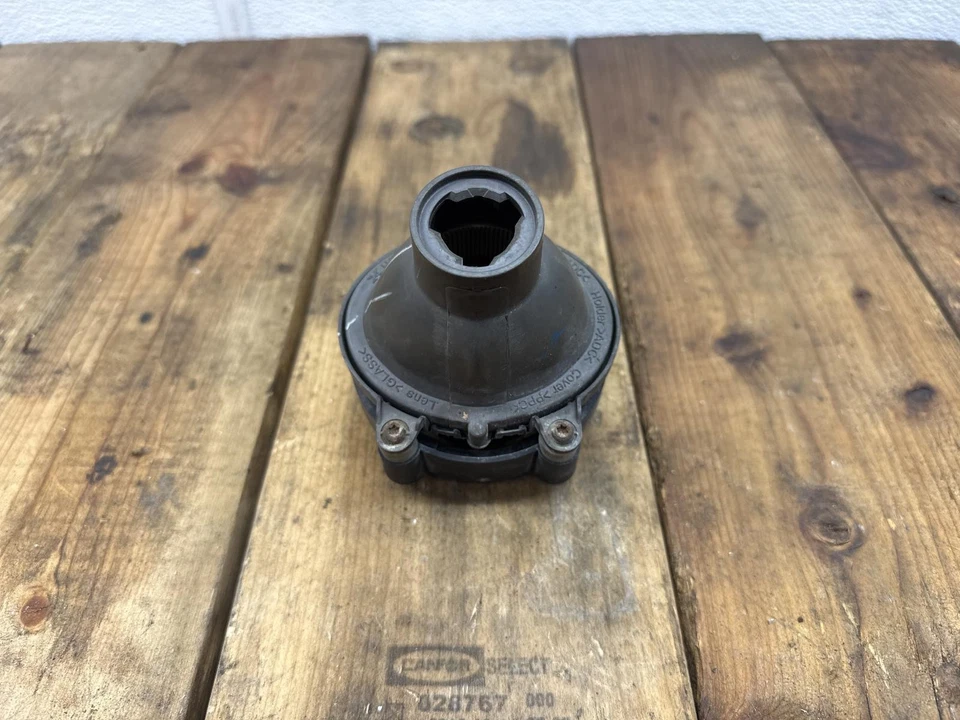 Lámpara delantera antiniebla Chevrolet Traverse R; 13 14 15 16 17 Foto 3 de 4