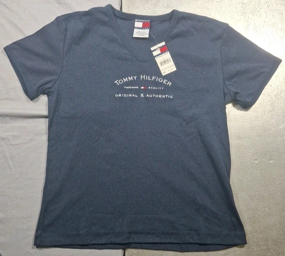3 camisetas de colección nuevas con etiquetas Deadstock 1999 Tommy Hilfiger niñas grandes mangas recortadas  Foto 2 de 4
