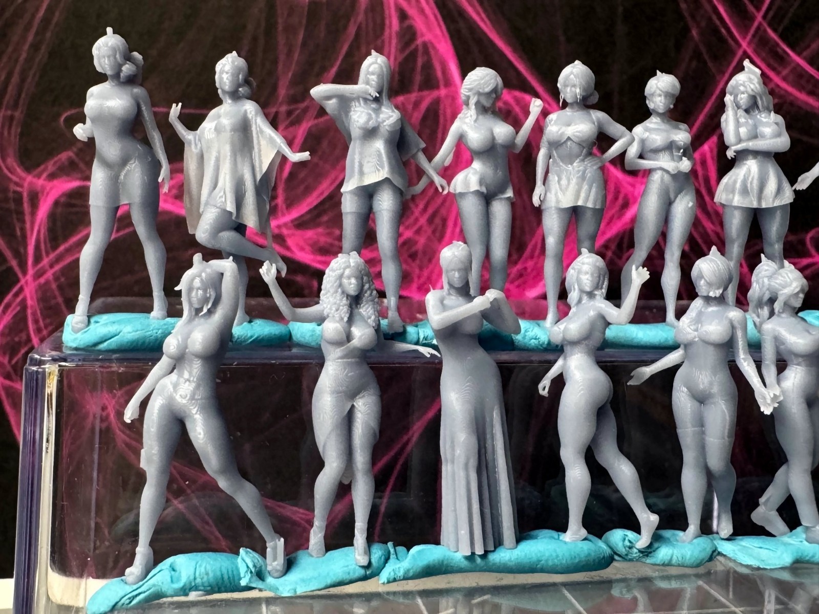 1:64 Figures  - For Dioramas Miniature Figures 164 Fig Lot 714 DoubleGDiecast