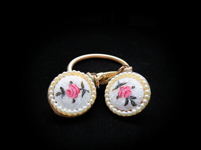 Vintage Faux Pearl Gold Tone Reverse Painted Pink Rose Lucite Sweater Clip