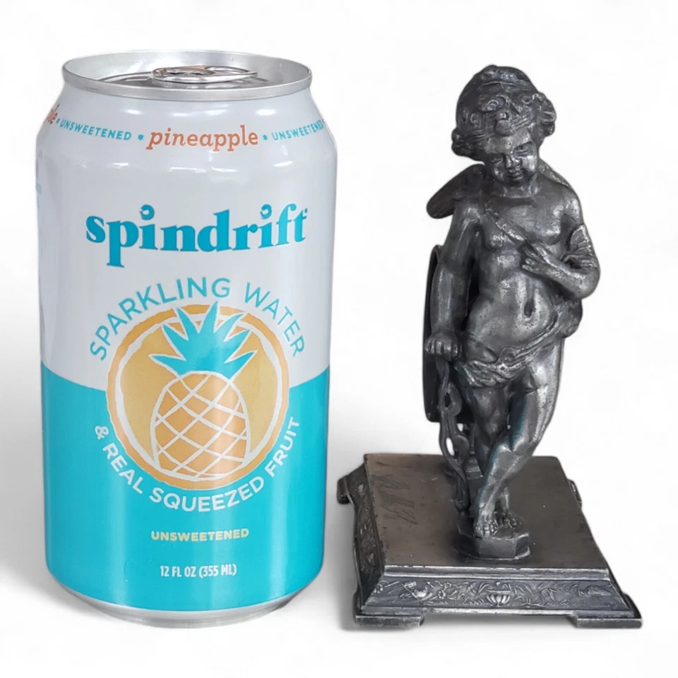 Antiguo anillo servilletero Wilcox cuádruple plato de plata victoriano Cupido base en relieve Foto 2 de 4