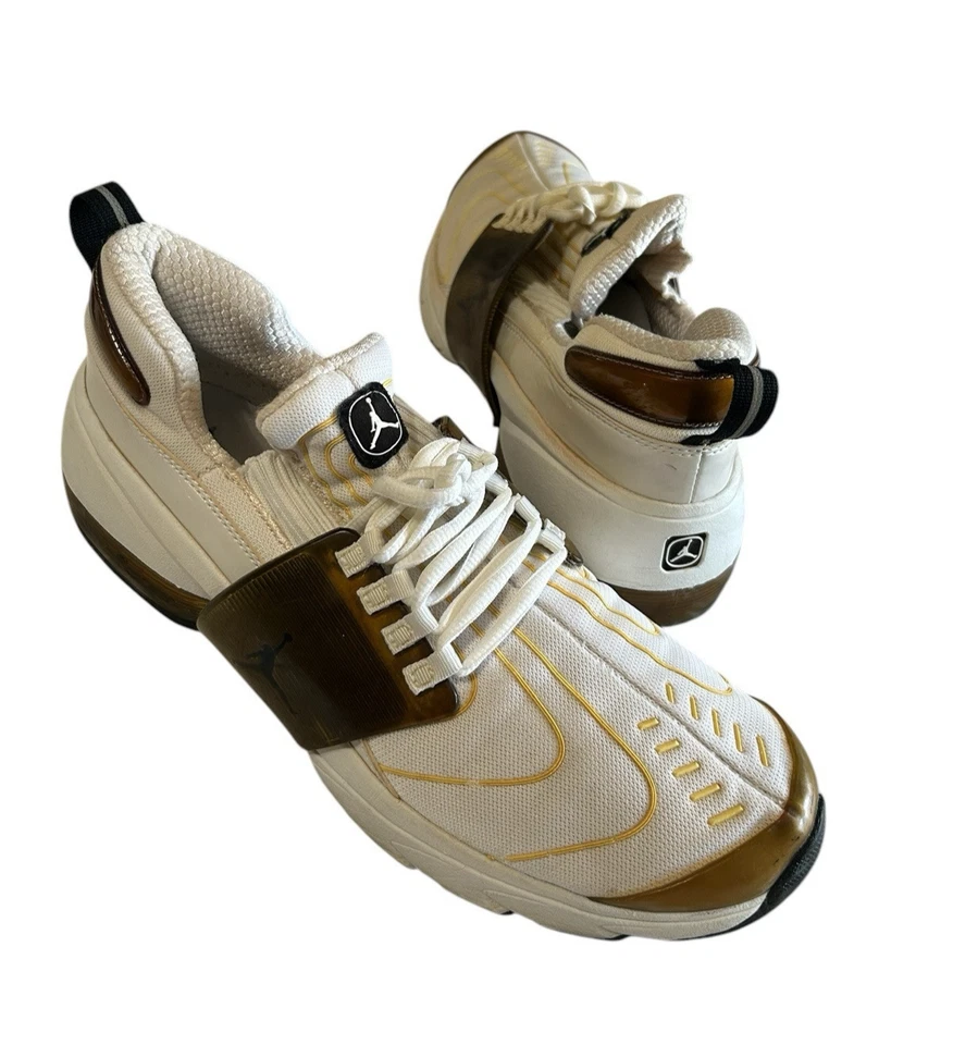 Tênis de basquete Jordan Trunner Bubble masculino bege marrom raro vintage tamanho 12 - Imagem 2 de 4