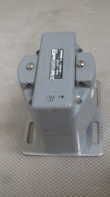 Picture 4 of 6