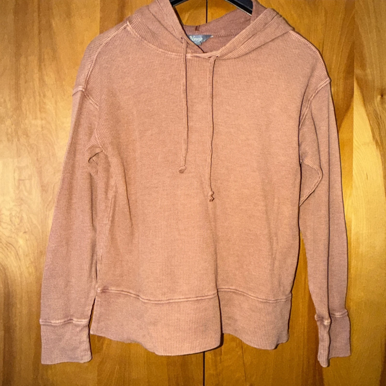 Natural Reflections Cozy Hoodie mauve drawstring Sweatshirt Size M short fit
