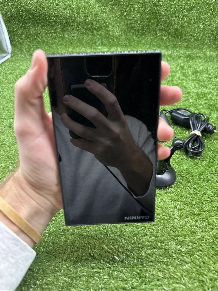 GARMIN DEZL OTR620 GPS TRUCK NAVIGATION TOOL. cs - Image 2 of 4