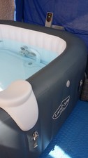 Bestway 6002U IBIZA Lay-Z-Spa Soft Tub Pour 4-6 Personnes 180x180cm