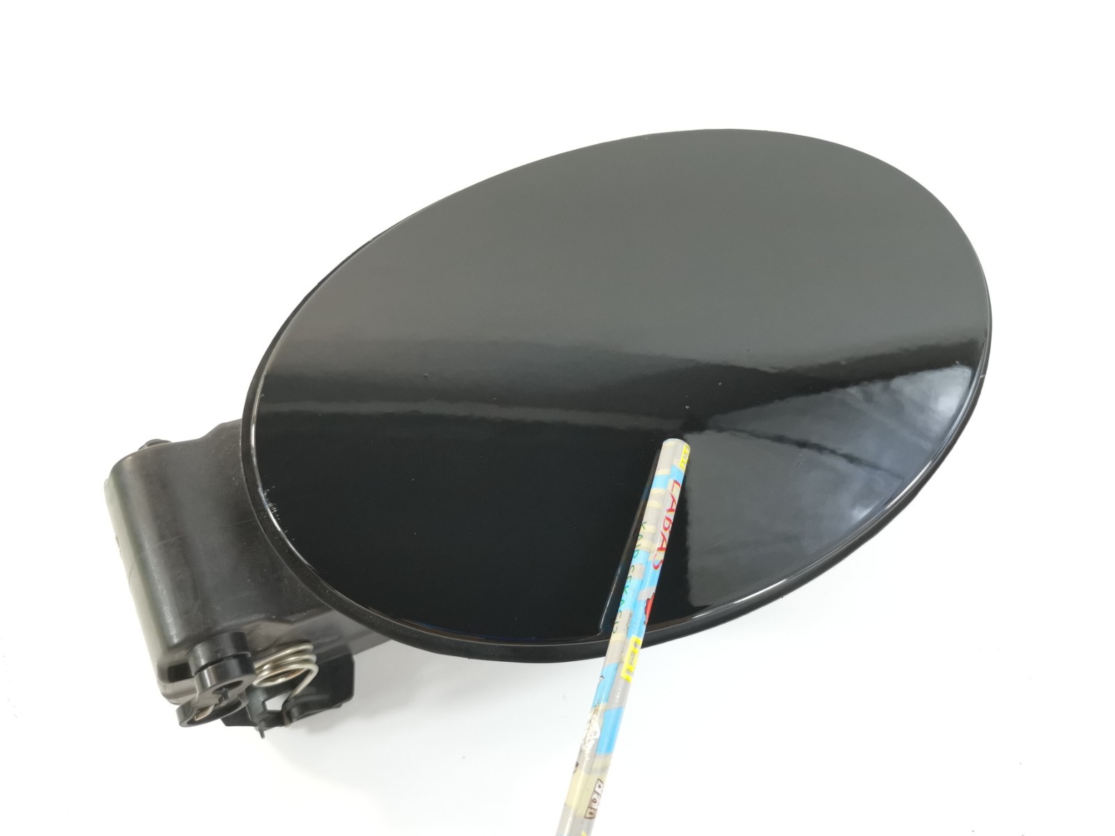 Maserati Levante 2017 Fuel filler door cover
