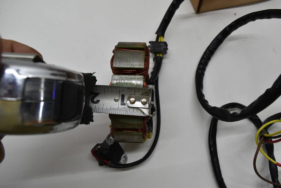 MOOSE UTILITY DIVISION ESTATOR DE CARRERAS 2112 0681 M21 561 Foto 3 de 4