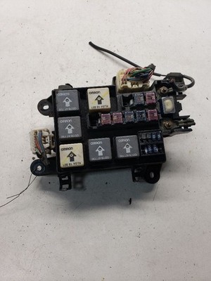 Fuse Box Engine Fits 00-02 MAZDA 626 1472379