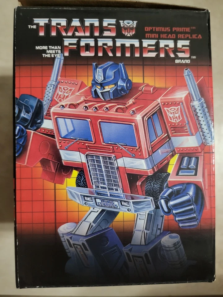 Transformers 2006 Diamond Select Mini Head Replica Optimus Prime MIB 1900/5000 - Image 3 of 4