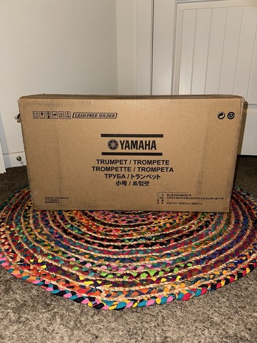 Yamaha Advantage Trumpet - Gold (YTR-200AD) - Picture 5 of 8