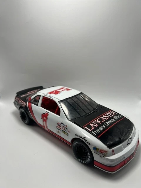 1/18 ERTL Remembering Davey Allison #1 Lancaster Chewing Tobacco Chevy Lumina - Image 2 of 4