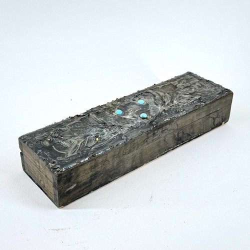 ANTICA SCATOLA PORTAPENNE LUNGA INTARSIATA TURCHESE ARGENTO GOFFRATO