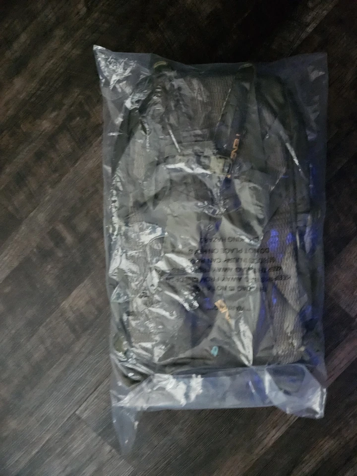 Tenzing Outdoors Day Pack - 1500 Cubic Inch - Image 3 of 4