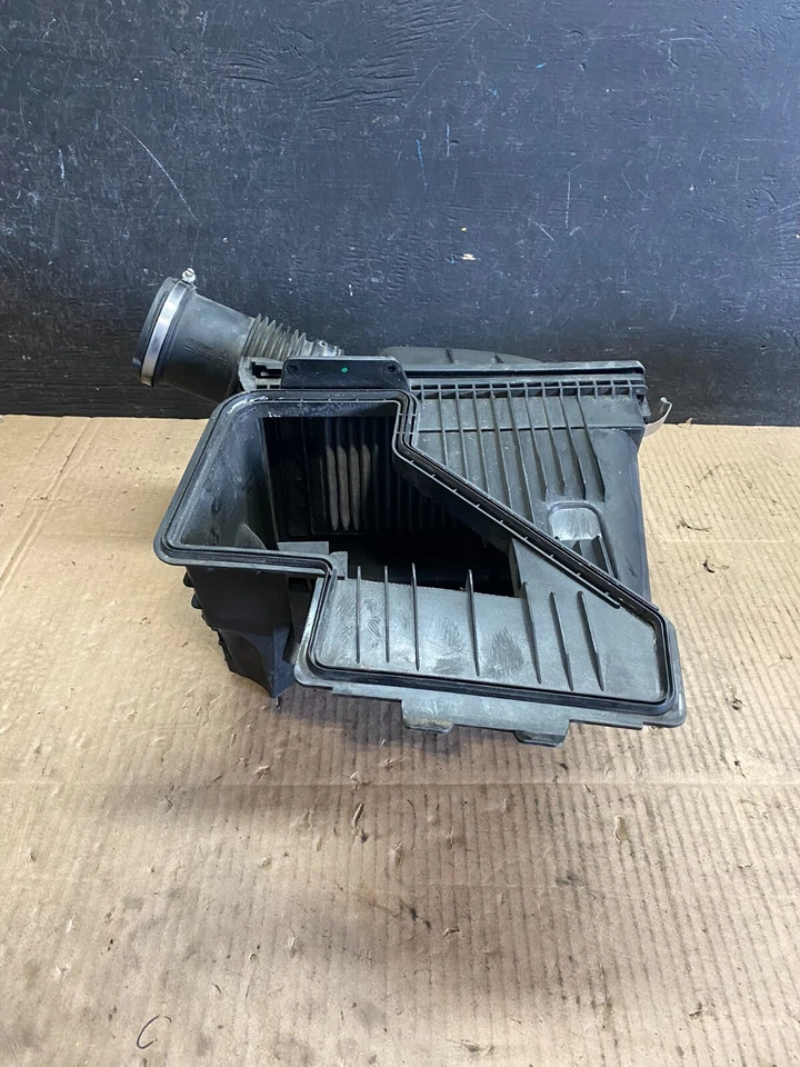 BMW 7 E65 E66 750Li 750i 2006 a 2008 lado izquierdo filtro de aire caja de admisión i3402 DG1 Foto 4 de 4