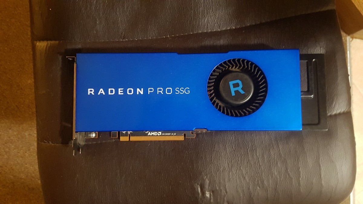 graphics card Radeon Pro SSG 16GB