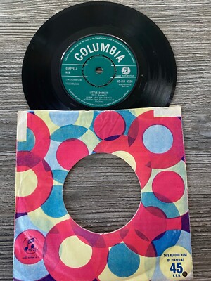 Nina & Frederik: Little Donkey/Je Ne Crois Plus Au Pere Noel ~ Columbia 45DB4536