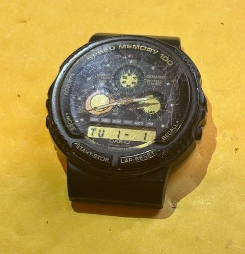 Orologio Vintage Casio Speed Memory 100 (384) Analogico-Digitale parzialmente funzionante - Immagine 3 di 4